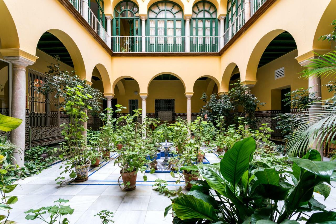 Holidays Isbilia Centro By Valcambre Σεβίλλη Εξωτερικό φωτογραφία